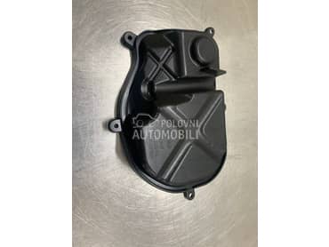 Desni poklopac fara za Volkswagen Golf 7 od 2017. do 2020. god.