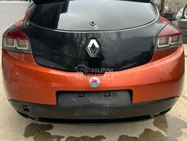 Branik zadnji oranž coupe TEEN za Renault Megane od 2008. do 2016. god.