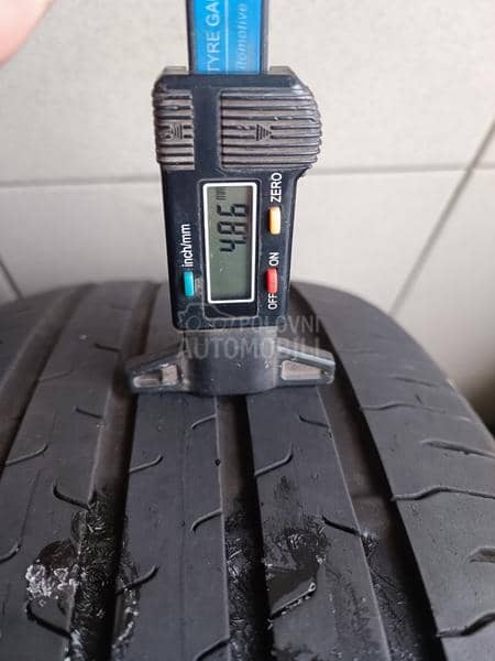 Continental 215/55 R17 Letnja