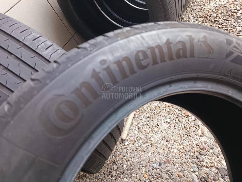 Continental 215/55 R17 Letnja