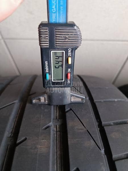 Hankook 245/35 R19 Letnja