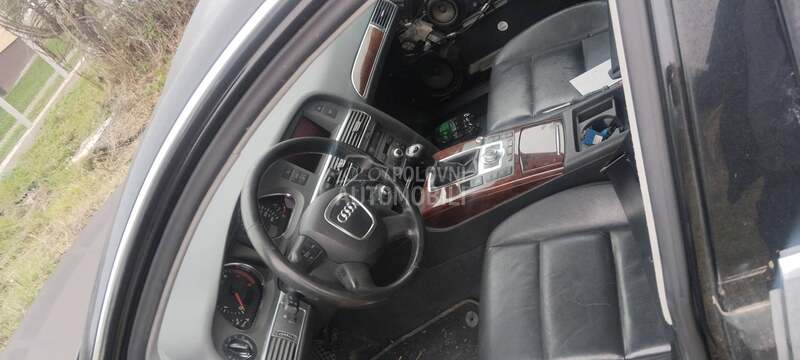 Audi A6 2005. god. -  kompletan auto u delovima
