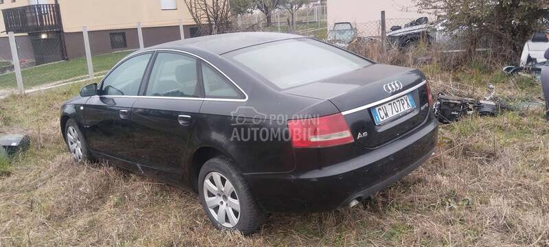 Audi A6 2005. god. -  kompletan auto u delovima