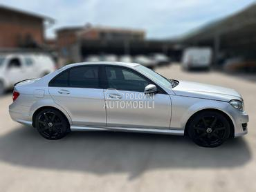 POLUSTRANICA za Mercedes Benz C Klasa