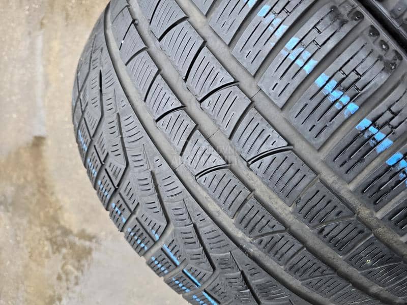 Pirelli 295/30 R20 Zimska
