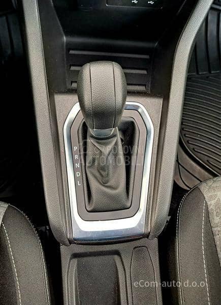 Renault Clio 1.0 TCE A/T