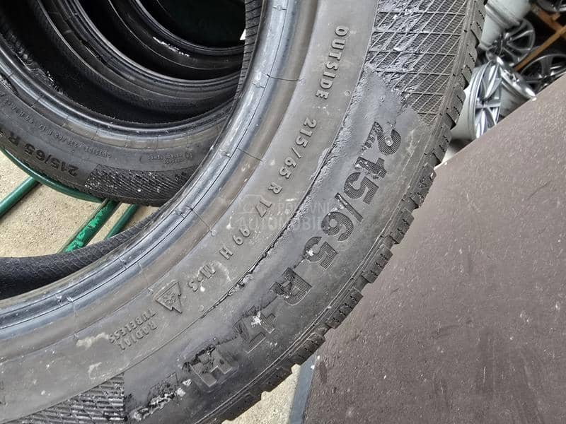 Continental 215/65 R17 Zimska