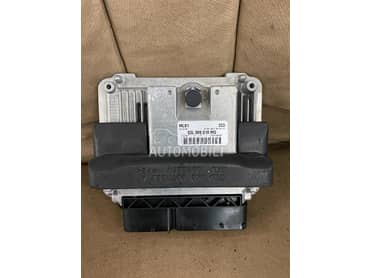 Kompjuter 2.0 - 03L 906 018 MQ za Audi A4, A5, A6 ...