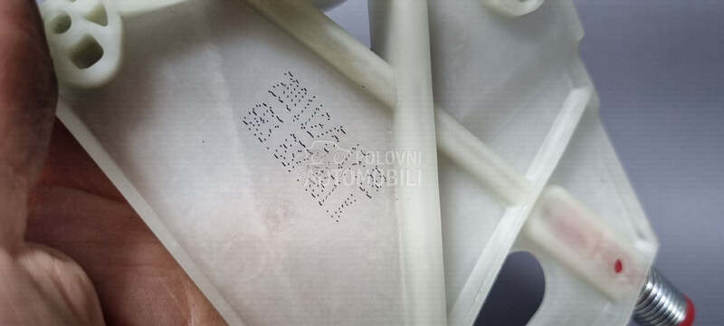 ELEKTRO PODIZAC STAKLA