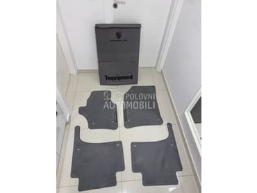 Patosnice za Porsche Cayenne od 2002. do 2006. god.