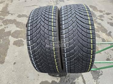 Bridgestone 205/45 R17 Zimska