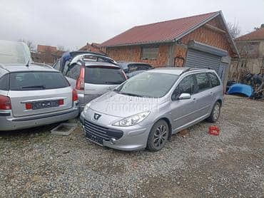 Delovi za Peugeot 307