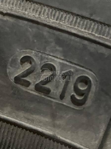 Goodyear 185/65 R15 Zimska