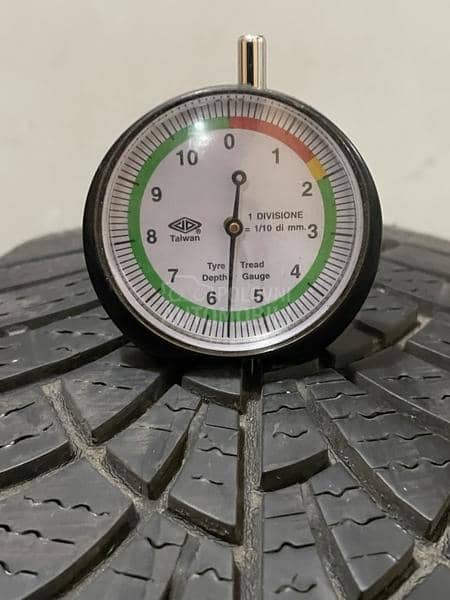 Goodyear 185/65 R15 Zimska