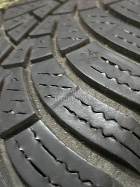Goodyear 185/65 R15 Zimska