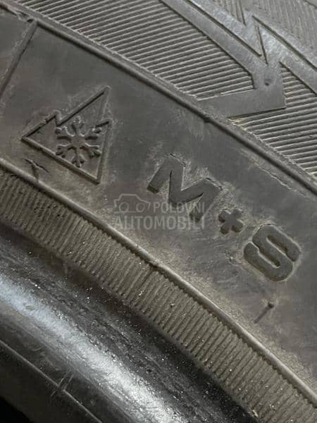 Goodyear 185/65 R15 Zimska