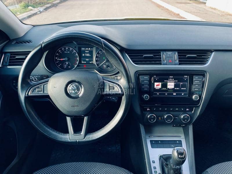 Škoda Octavia 2.0 TDI, DSG, 4x4
