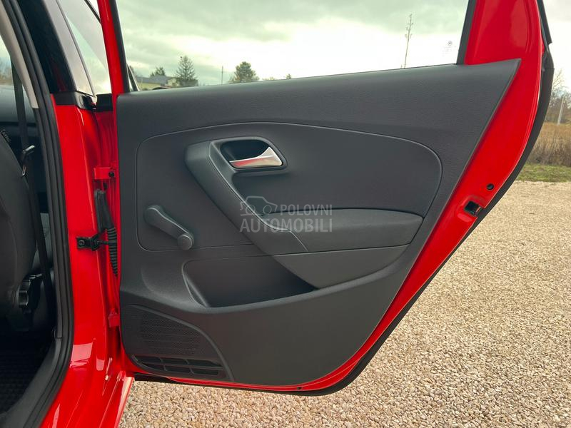 Volkswagen Polo 1.0B/SERV