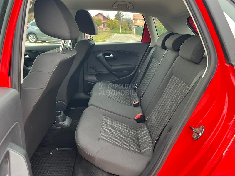 Volkswagen Polo 1.0B/SERV