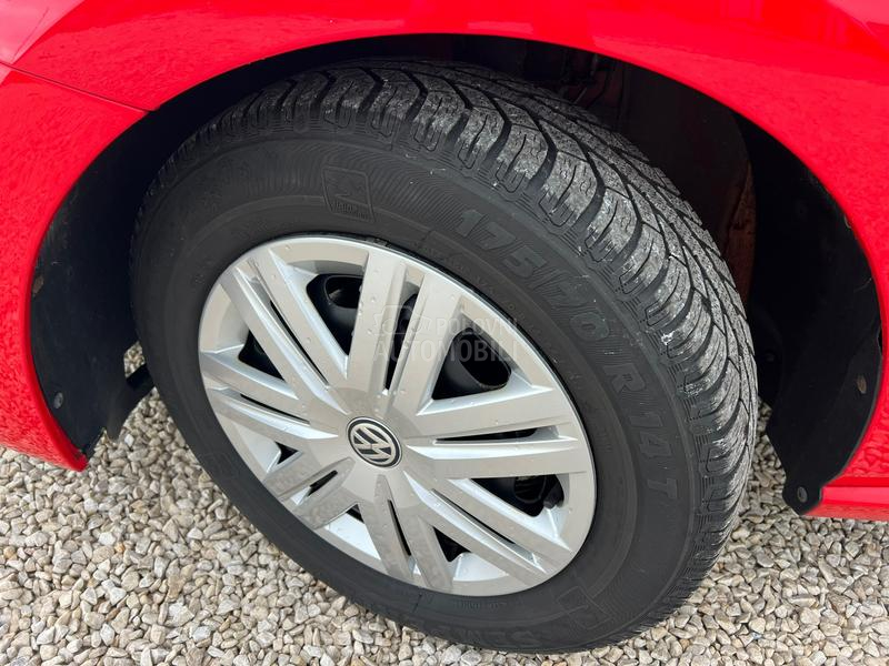 Volkswagen Polo 1.0B/SERV