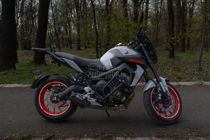 Yamaha mt 09 mt09