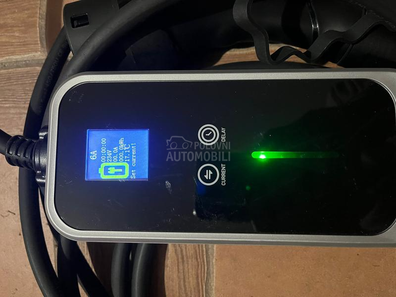 Punjac za elektricni auto