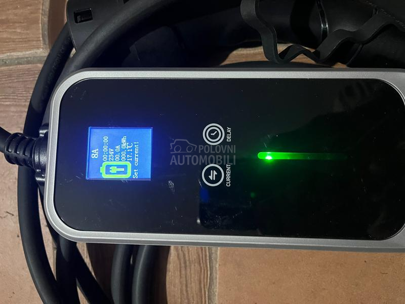 Punjac za elektricni auto