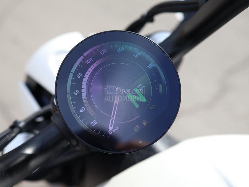 Benda Dark Flag V4 Commander