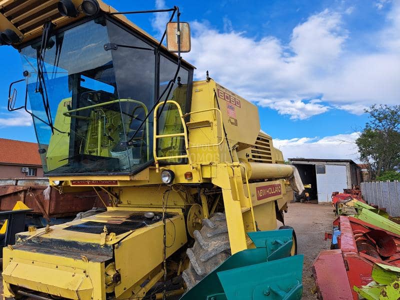 New Holland 8060