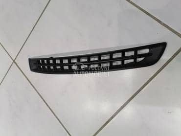 Lajsna u prednjem braniku za Volvo XC90