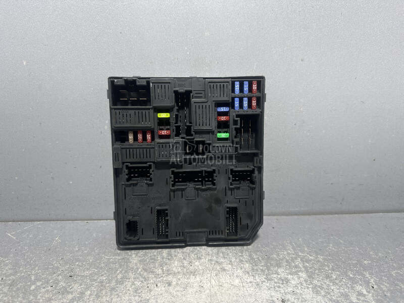 ELEKTRONIKA KUTIJA OSIGURACA
