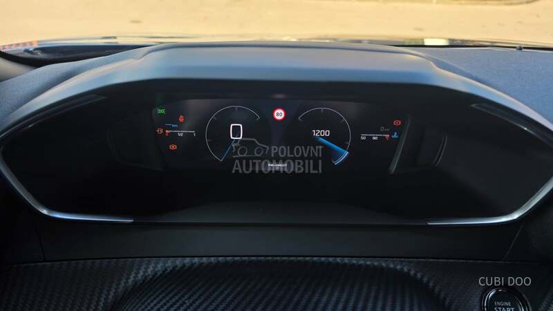 Peugeot 2008 1.2E ALLURE 100 6MT
