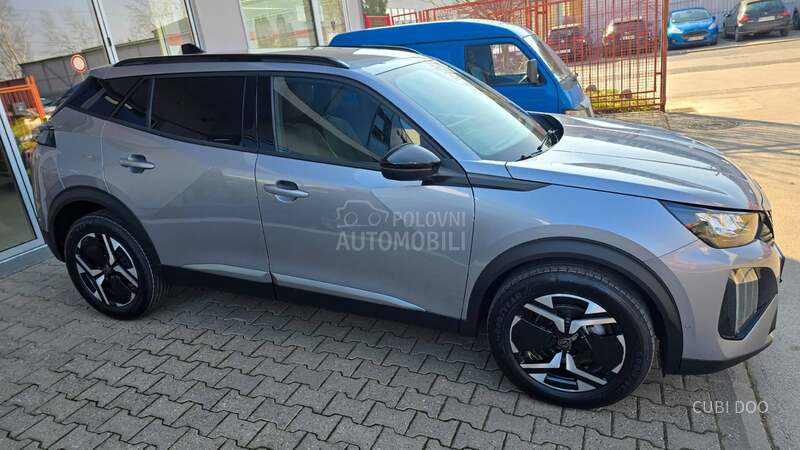 Peugeot 2008 1.2E ALLURE 100 6MT
