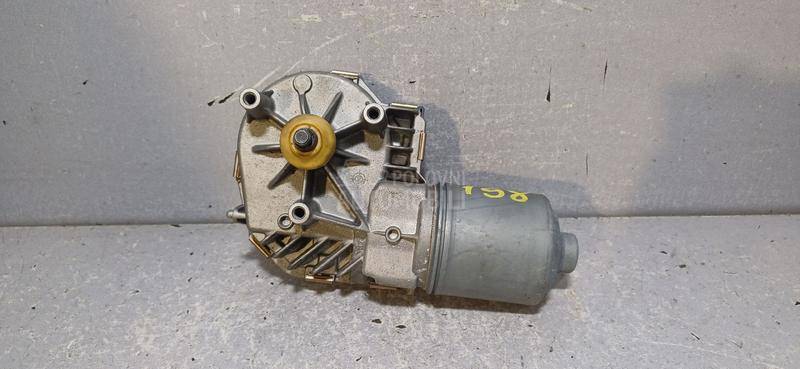 MOTORIC PREDNJEG BRISACA