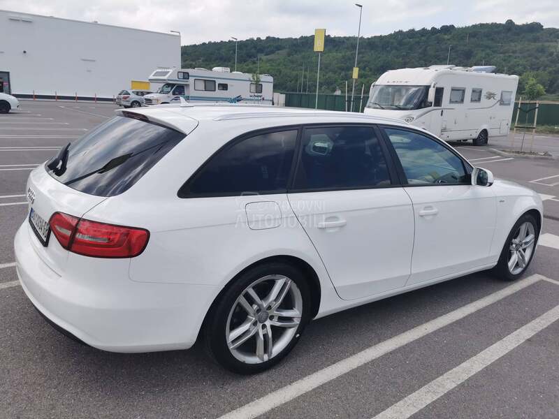 Audi A4 S, line