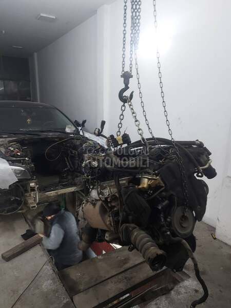 BMW 530 Nov lanac - Head up