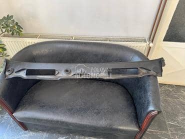 plastika ispod brisaca za BMW Serija 1 od 2008. do 2012. god.