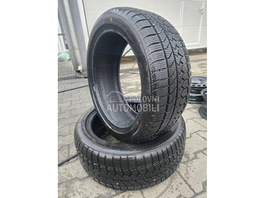 Goodride 215/45 R17 Zimska