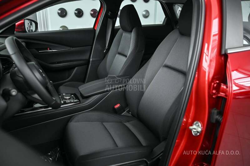 Mazda CX-30 G140/Centre Line