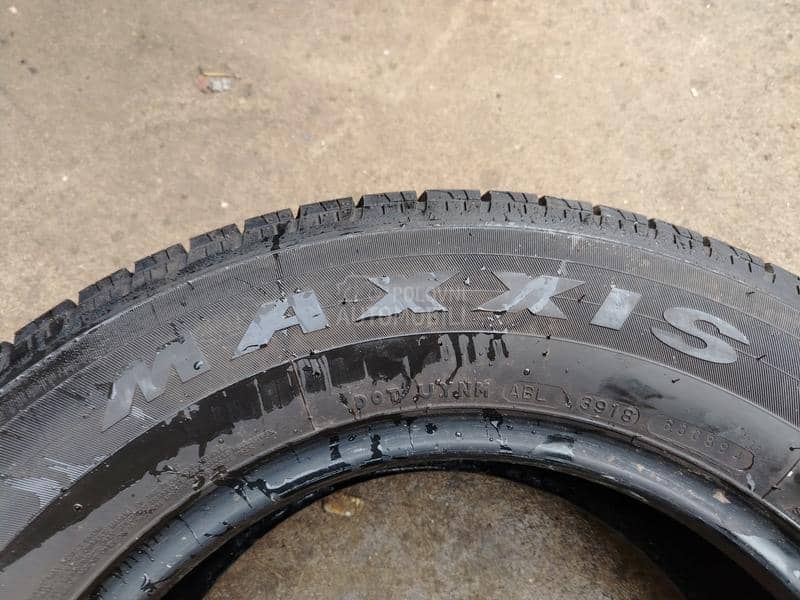 Maxxis 235/65 R16 Sve sezone