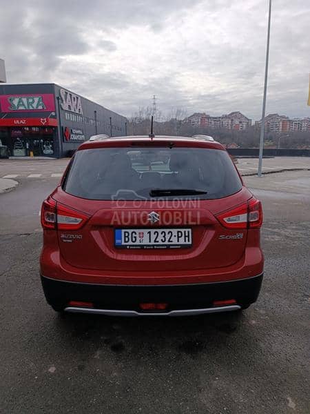 Suzuki SX4 S-Cross ELEGANCE 2WD MT