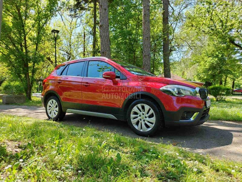 Suzuki SX4 S-Cross ELEGANCE 2WD MT