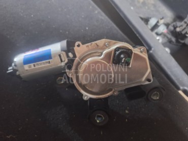 motoric brisaca gepeka a4 b7 za Audi A4, Q7 od 2016. do 2020. god.