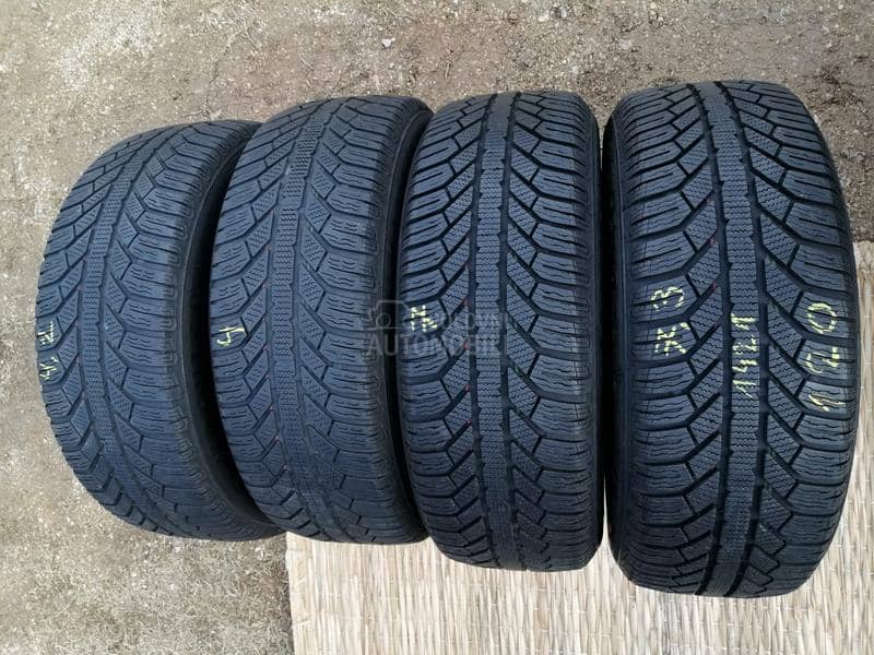Semperit 215/60 R16 Zimska