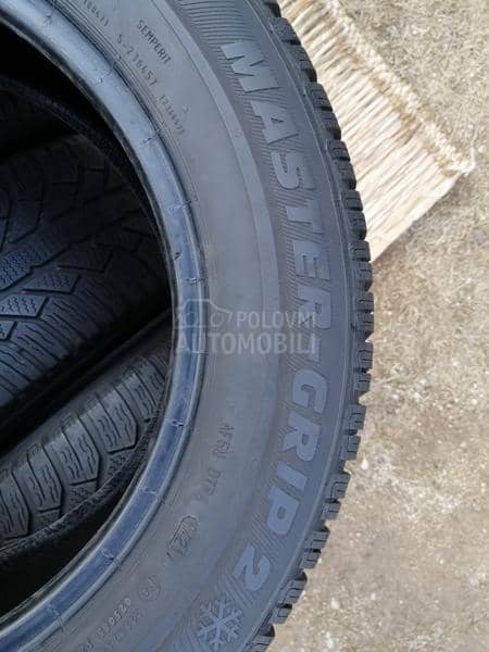 Semperit 215/60 R16 Zimska