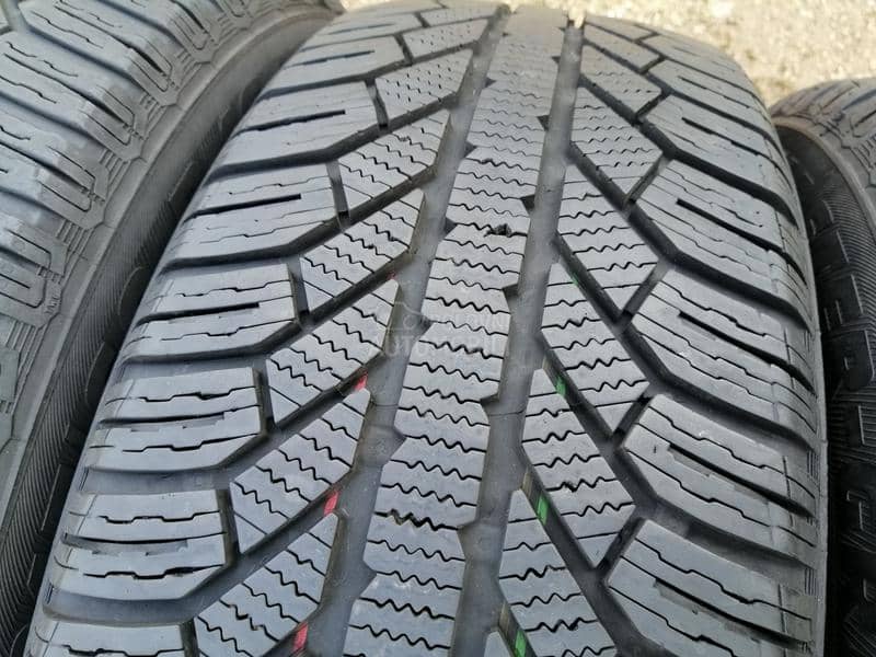 Semperit 215/60 R16 Zimska