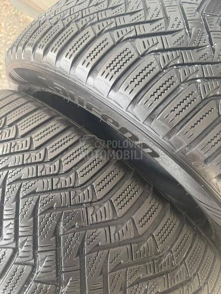 Laufenn 215/55 R17 Zimska