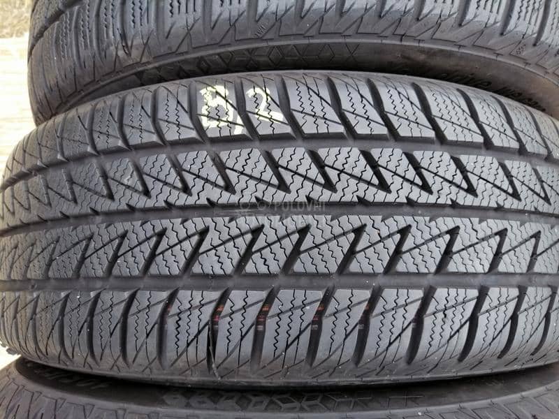 Ostalo 195/55 R16 Zimska