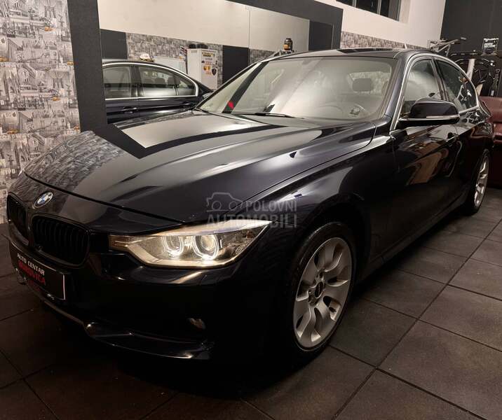 BMW 320 