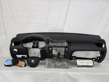 Orginalna instrument tabla za Škoda Octavia od 2012. do 2020. god.